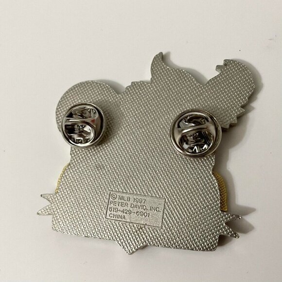 Vtg 1997 Oakland A vs San Francisco Giants Interleague Series MLB Baseball Pin - Picture 6 of 8